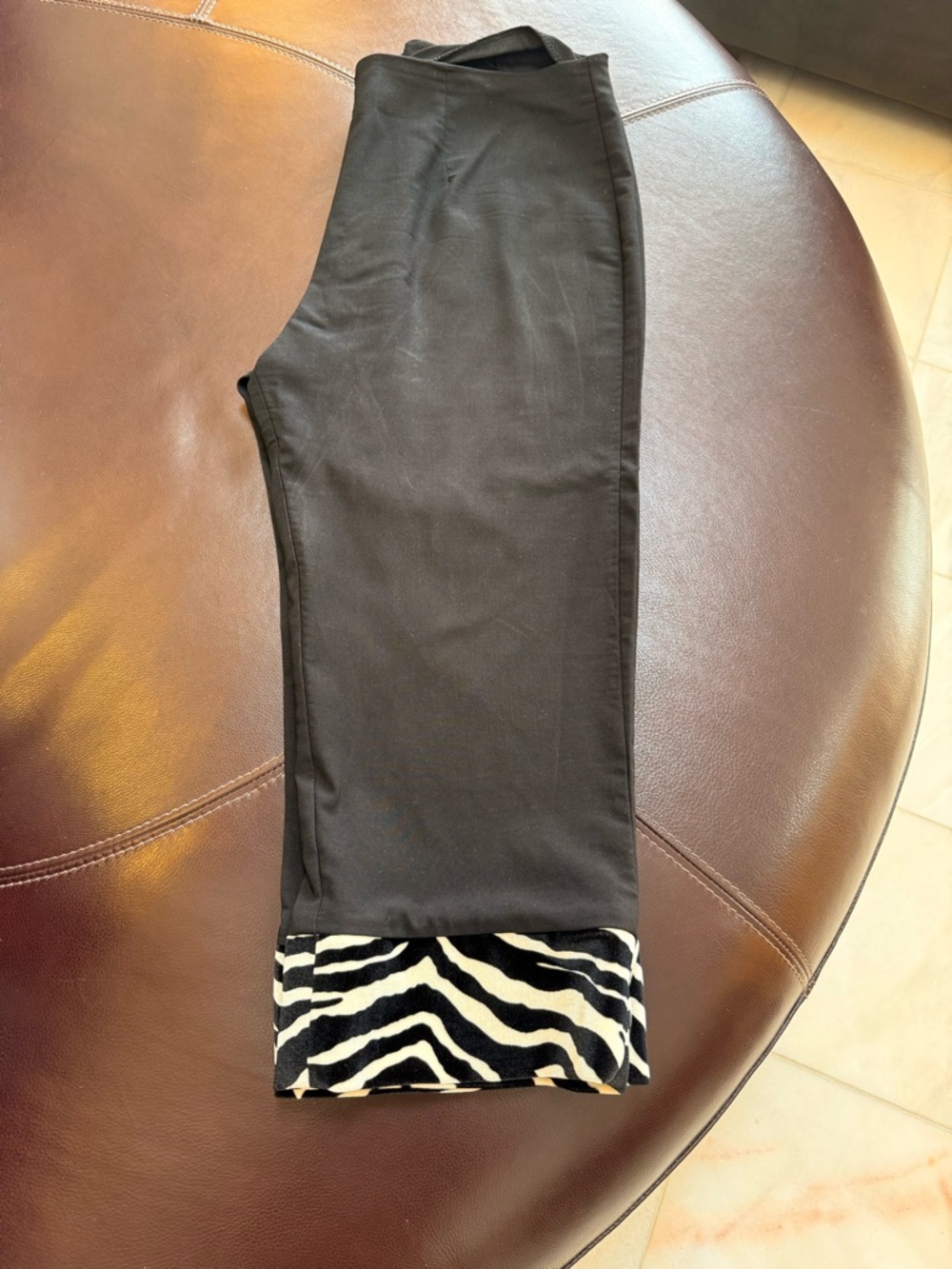 Woman’s Zebra Cuff Capri pants
